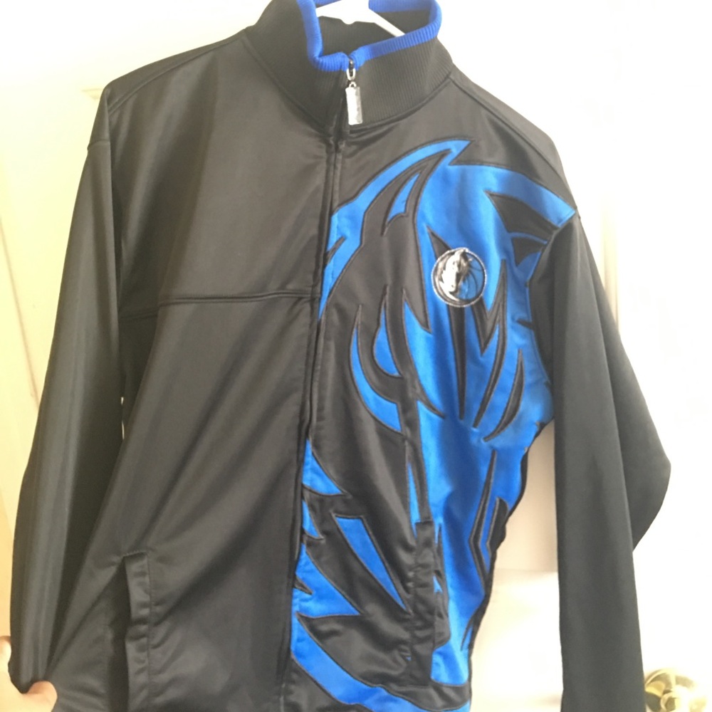 NBA DALLAS MAVERICKS ZIP UP TEAM CREW NECK